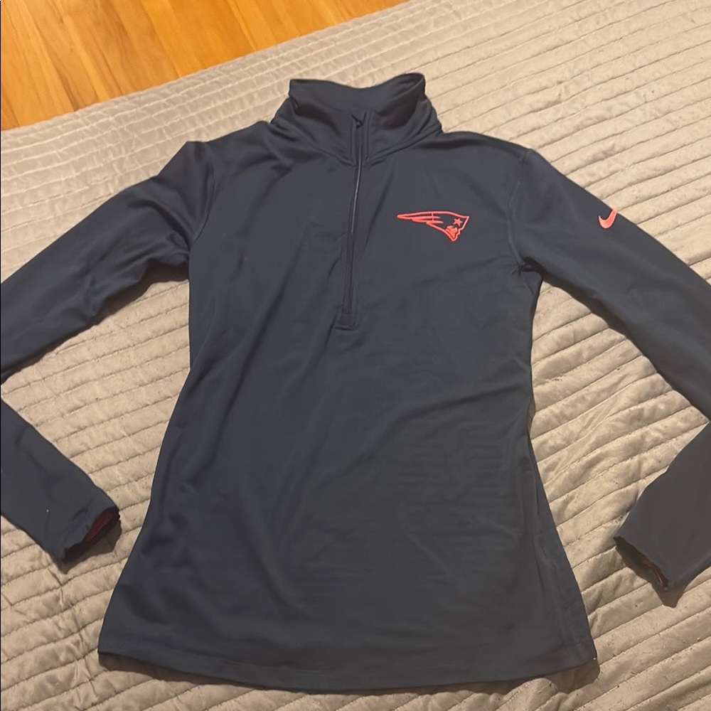Nike New England Patriots Dri-FIT Quarter-Zip Pullover Womens Large NFL